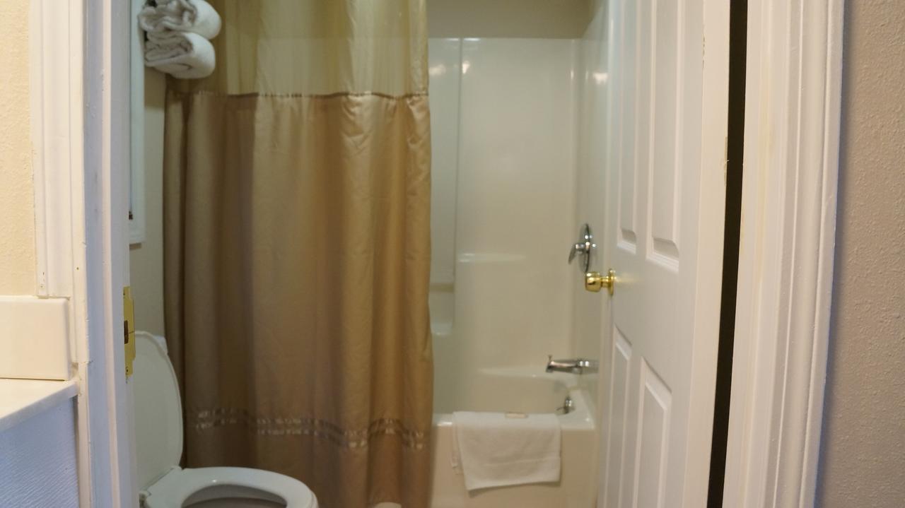 Best Stay Inn Plainville Exterior foto